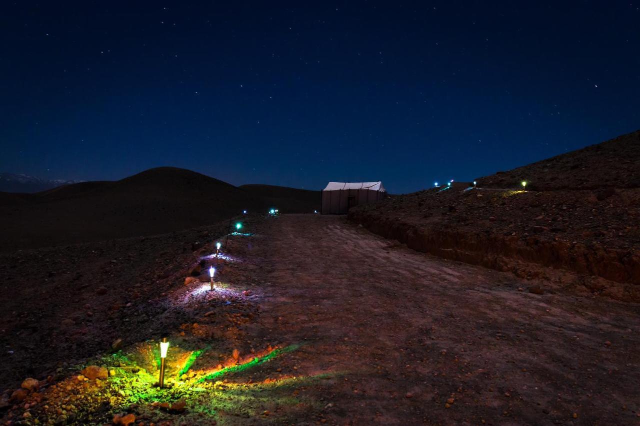 ホテル Camp Cameleon マラケシュ エクステリア 写真